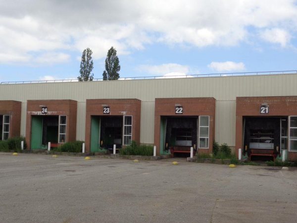 À louer – Locaux Industriels de 25 000 m² divisibles à partir de 1 500 m² à Evreux – Eure (27)