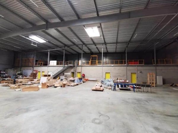 À vendre – Local industriel de 3 200 m² à Reims – Marne (51)